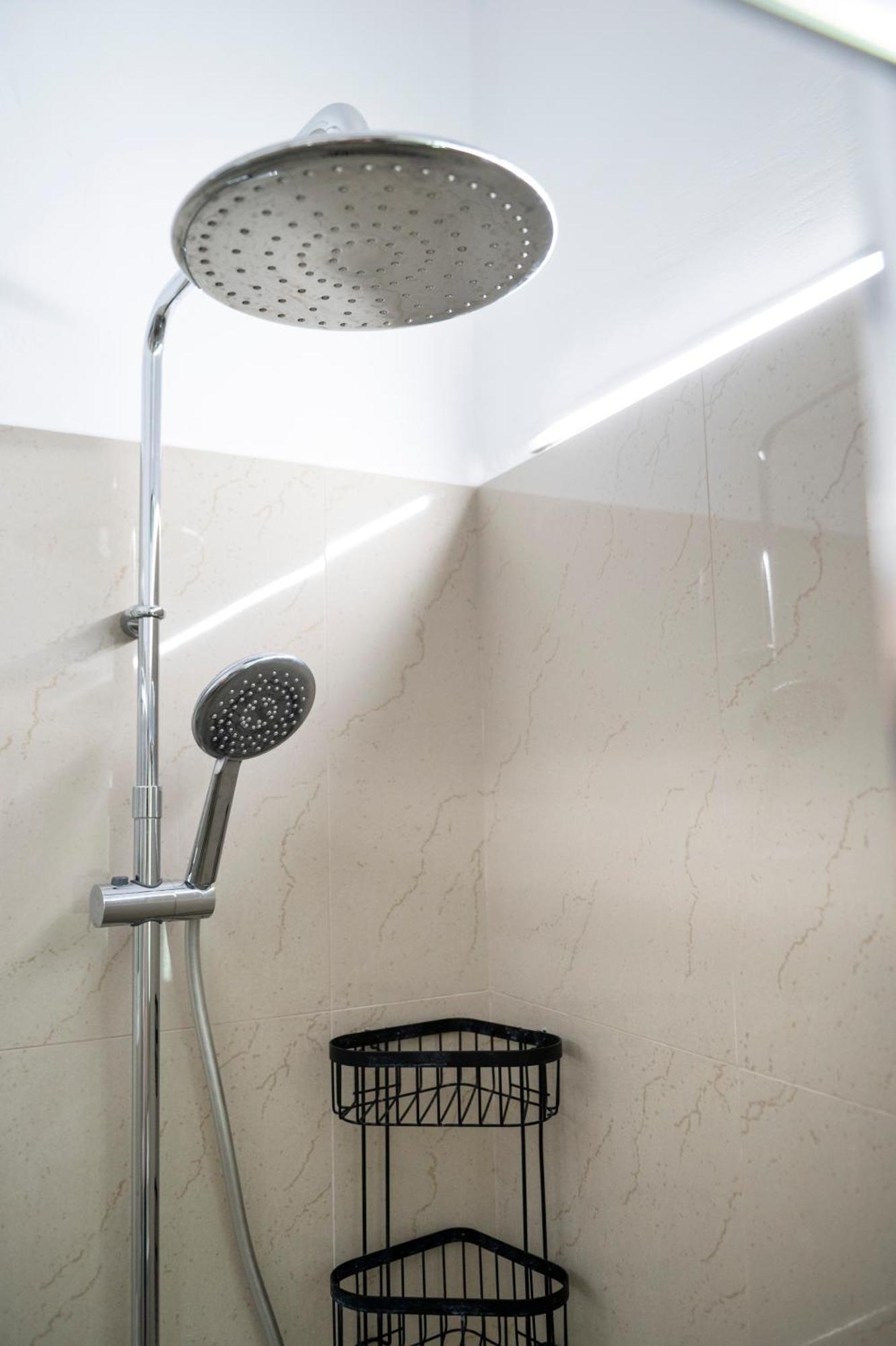 Kypseli Apt-next To Attiko Hospital * Athene